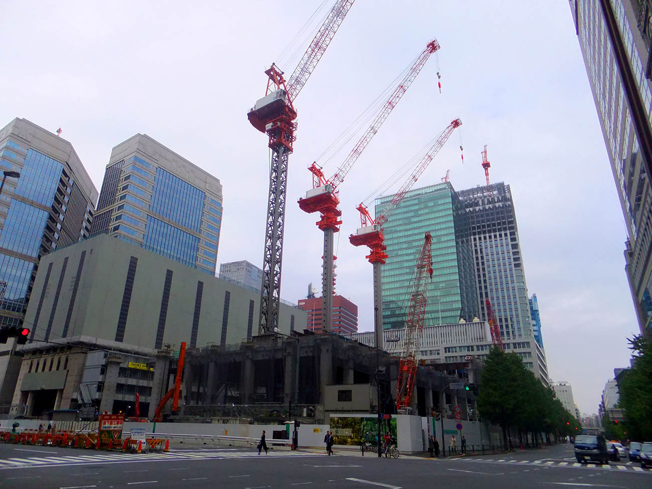Строительство небоскреба в Токио